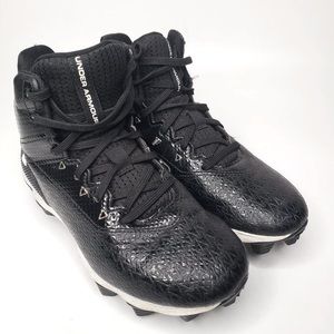 Under Armour Boy's Hammer Mid Rm Jr. Football Shoe 2Y